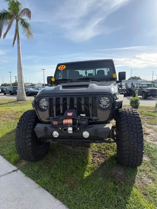 2022 Jeep JT Gladiator - Image 2 of 2
