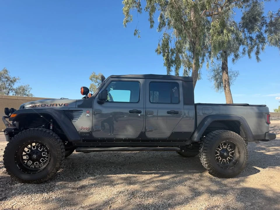 2022 Jeep JT Gladiator - Image 9 of 18