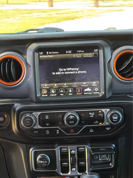 2022 Jeep JT Gladiator - Image 17 of 20
