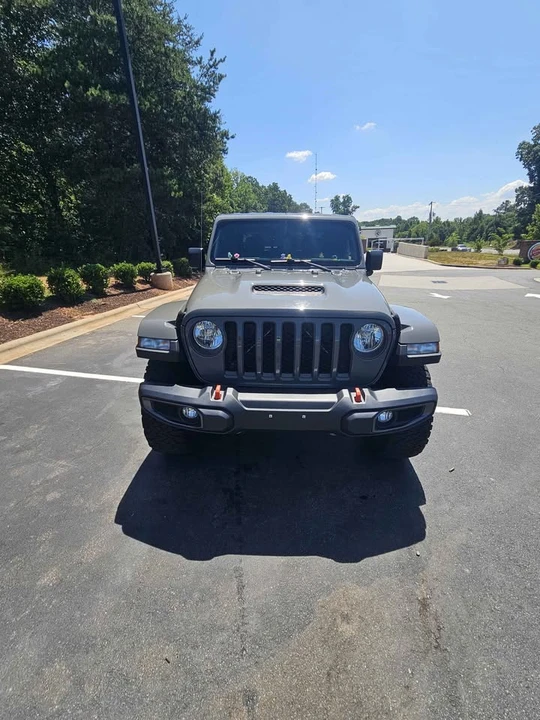 2022 Jeep JT Gladiator - Image 2 of 12