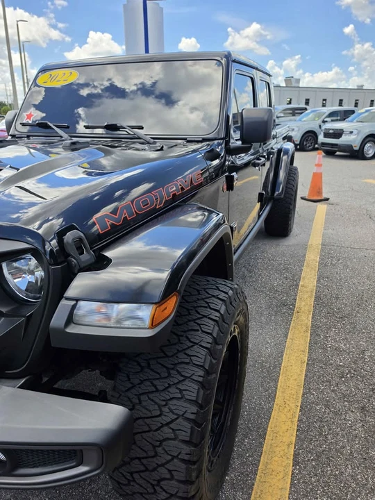 2022 Jeep JT Gladiator - Image 2 of 13