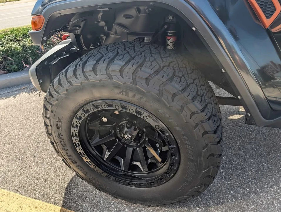 2022 Jeep JT Gladiator - Image 4 of 7