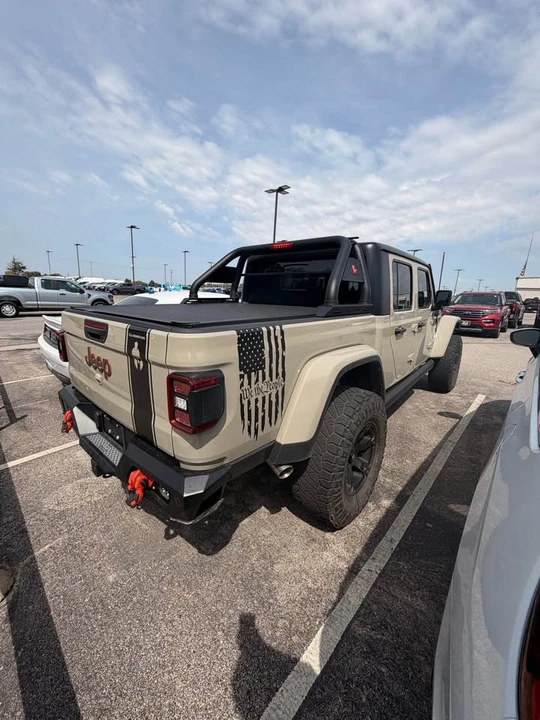 2022 Jeep JT Gladiator - Image 3 of 6
