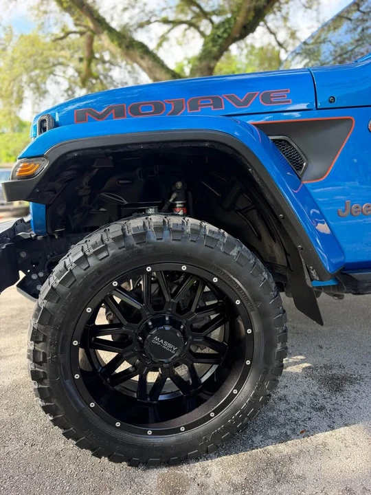 2022 Jeep JT Gladiator - Image 9 of 16