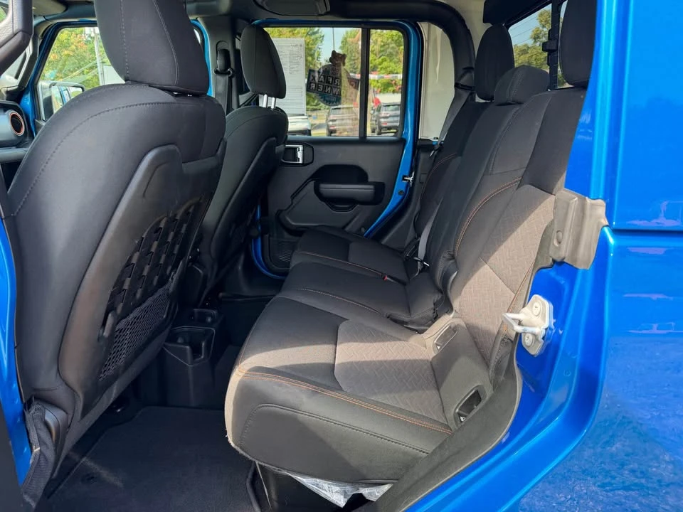 2022 Jeep JT Gladiator - Image 11 of 18