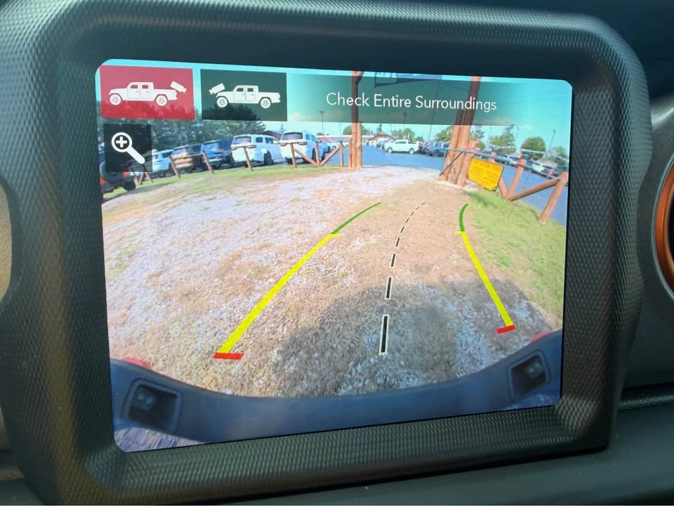 2022 Jeep JT Gladiator - Image 16 of 18