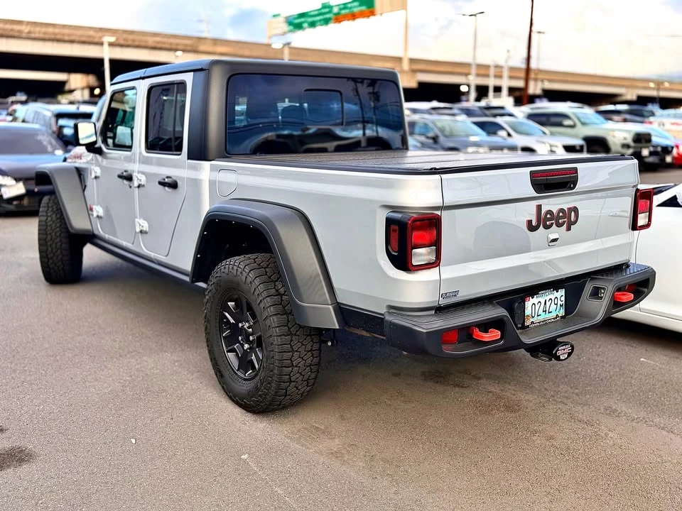 2022 Jeep JT Gladiator - Image 2 of 11