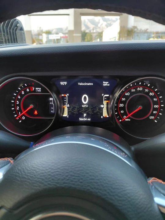 2022 Jeep JT Gladiator - Image 10 of 14
