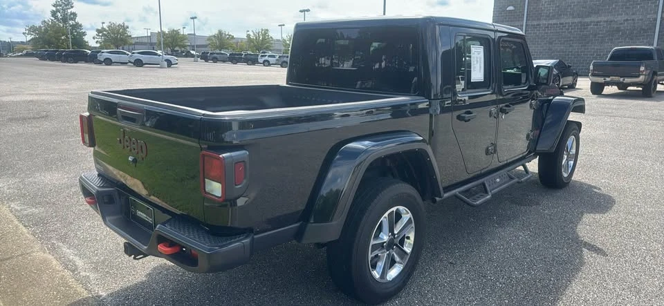 2022 Jeep JT Gladiator - Image 2 of 6