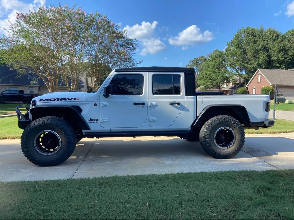 2022 Jeep JT Gladiator - Image 3 of 8