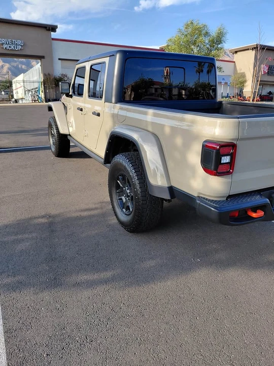 2022 Jeep JT Gladiator - Image 3 of 14