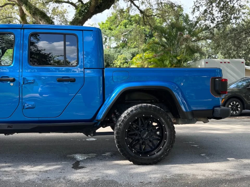 2022 Jeep JT Gladiator - Image 5 of 16