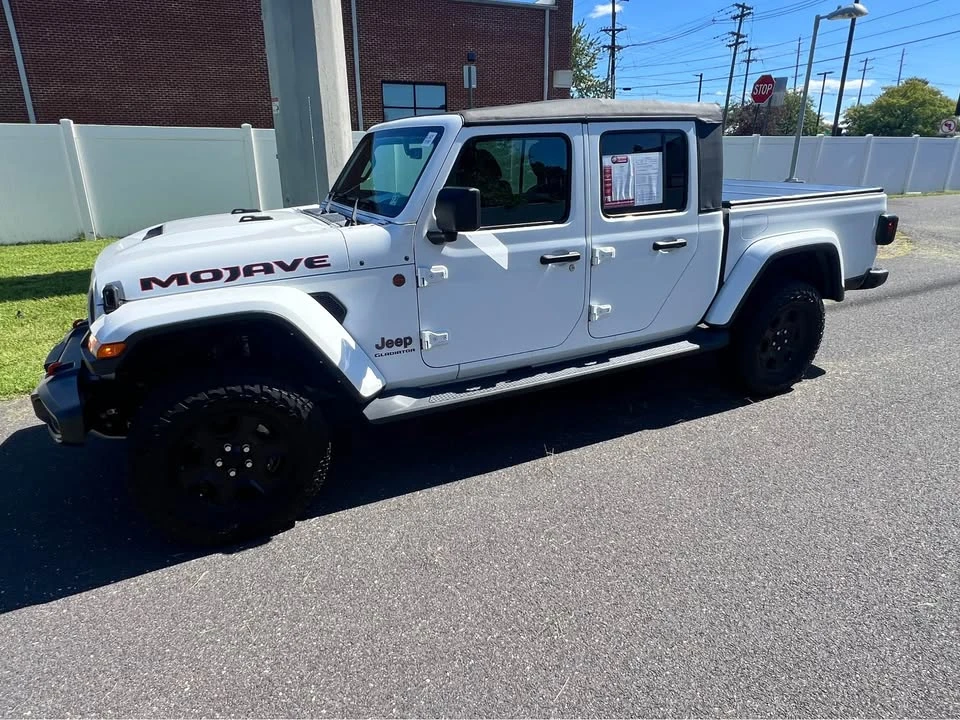 2022 Jeep JT Gladiator - Image 2 of 8