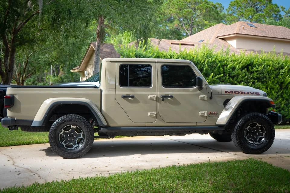 2022 Jeep JT Gladiator - Image 11 of 19