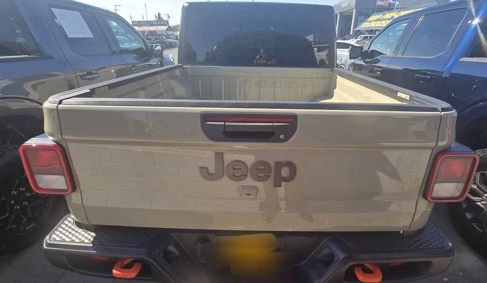 2022 Jeep JT Gladiator - Image 7 of 10
