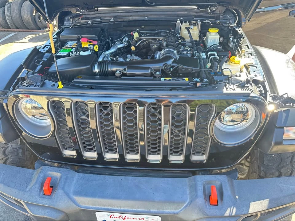 2022 Jeep JT Gladiator - Image 18 of 19