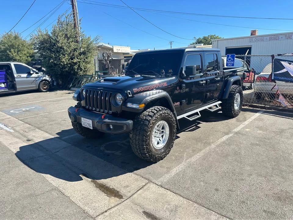 2022 Jeep JT Gladiator - Image 3 of 19