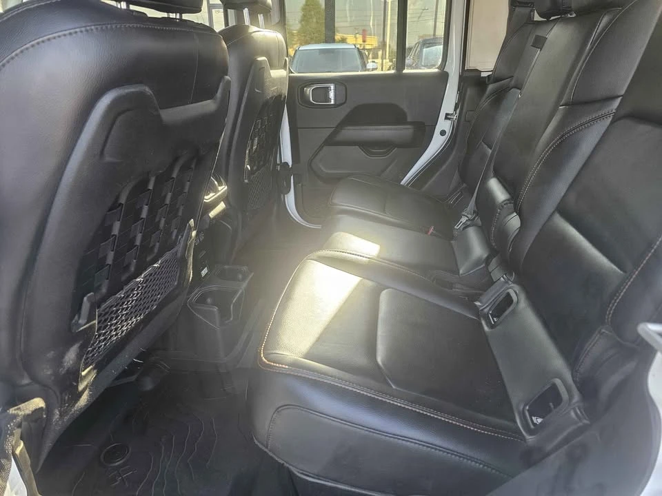 2022 Jeep JT Gladiator - Image 10 of 17