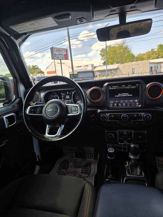 2022 Jeep JT Gladiator - Image 11 of 12