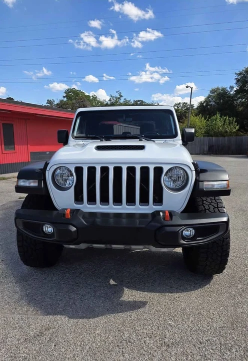 2022 Jeep JT Gladiator - Image 2 of 12