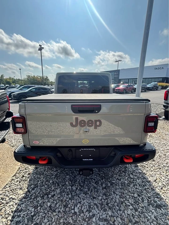 2022 Jeep JT Gladiator - Image 3 of 11