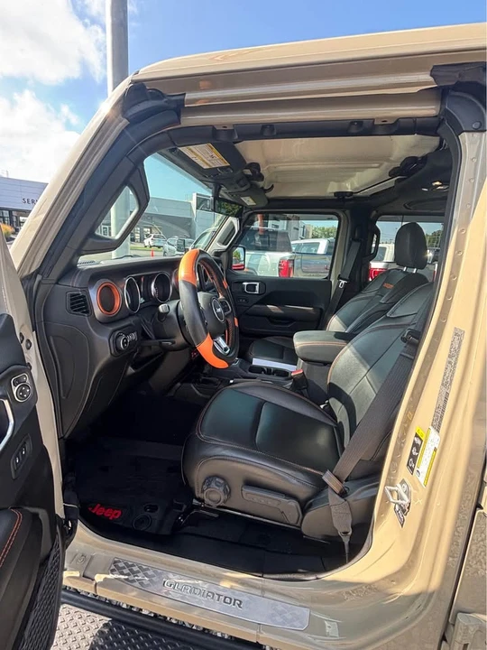 2022 Jeep JT Gladiator - Image 5 of 11