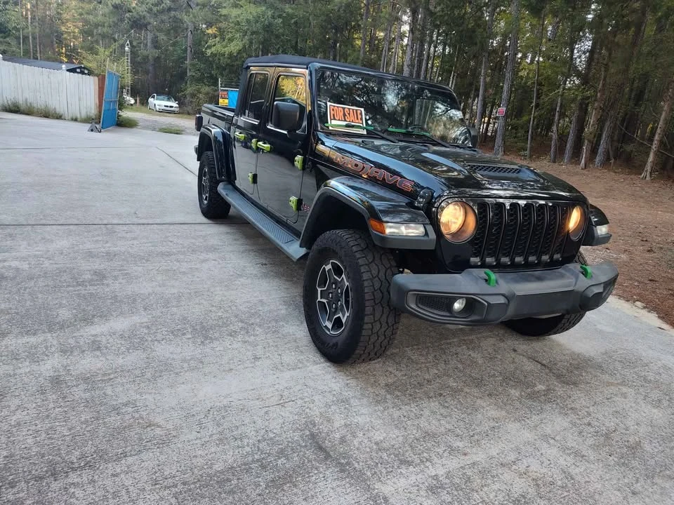 2022 Jeep JT Gladiator - Image 2 of 18