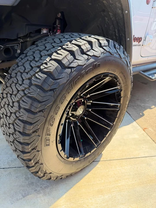 2022 Jeep JT Gladiator - Image 7 of 10