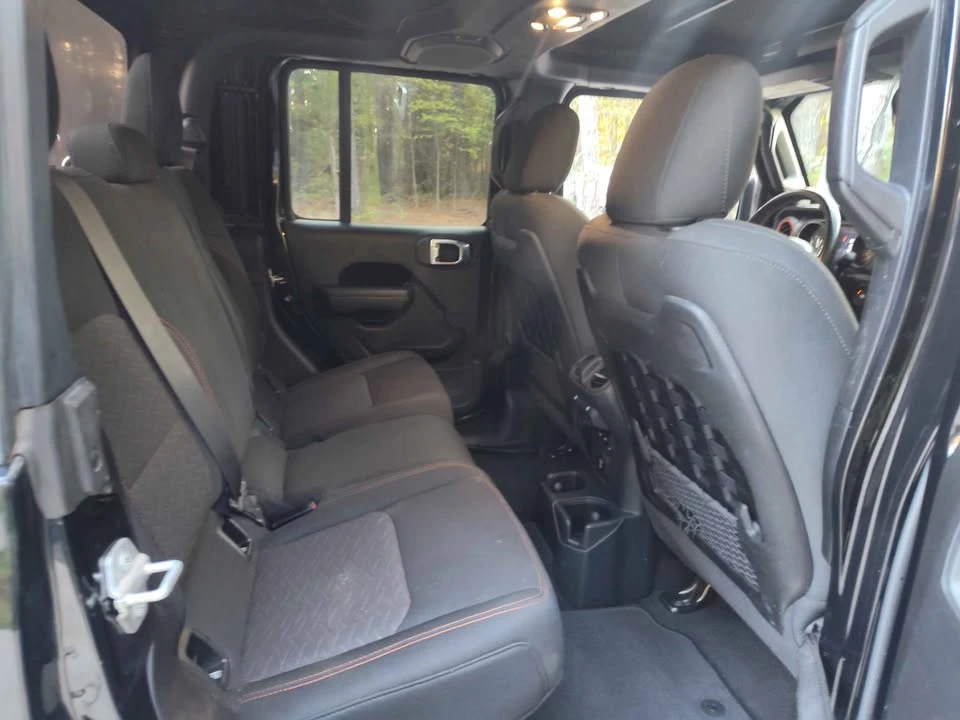 2022 Jeep JT Gladiator - Image 15 of 18