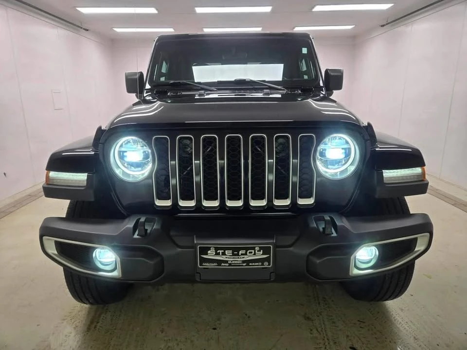 2022 Jeep JT Gladiator - Image 2 of 10