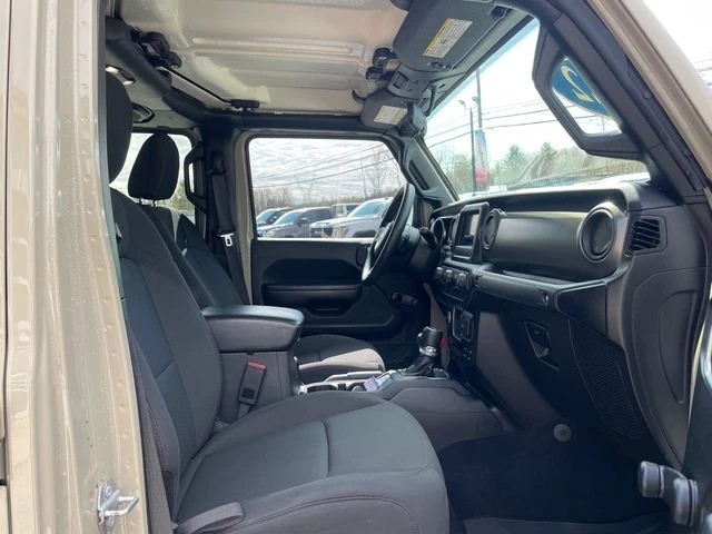 2022 Jeep Gladiator - Image 12 of 20