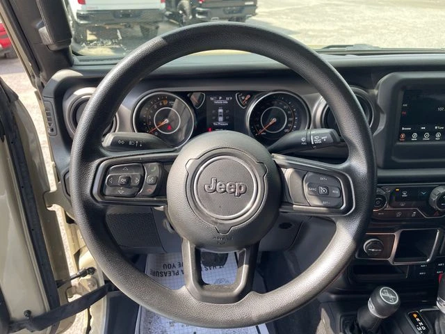 2022 Jeep Gladiator - Image 14 of 20