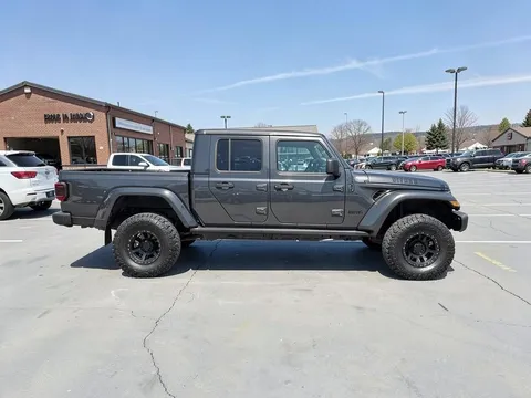 2022 Jeep Gladiator