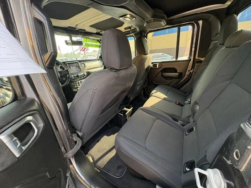 2022 Jeep JT Gladiator - Image 9 of 17