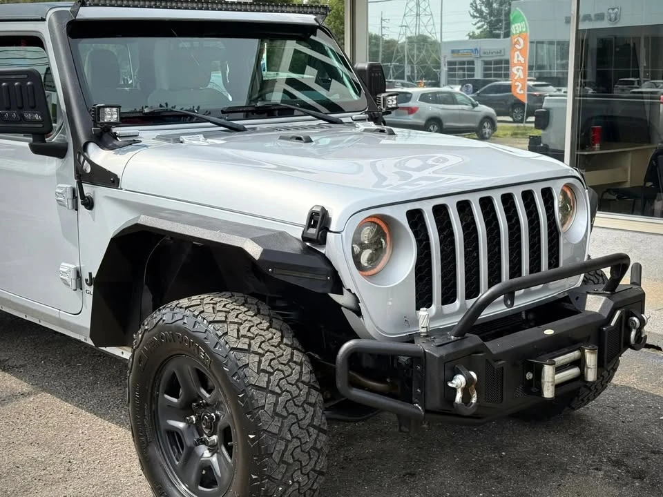 2022 Jeep JT Gladiator - Image 15 of 20