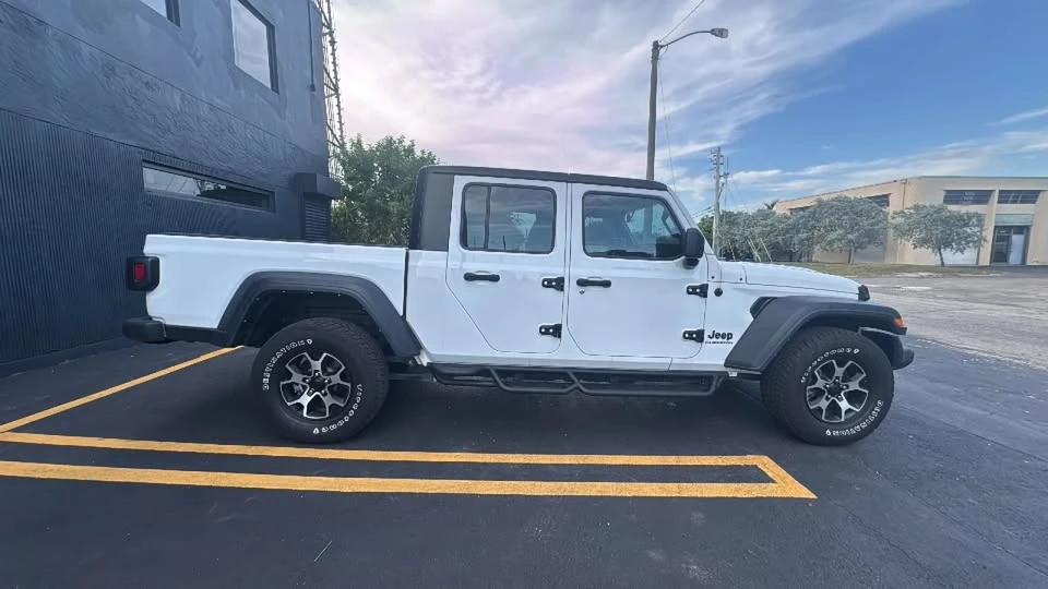 2022 Jeep JT Gladiator - Image 7 of 18