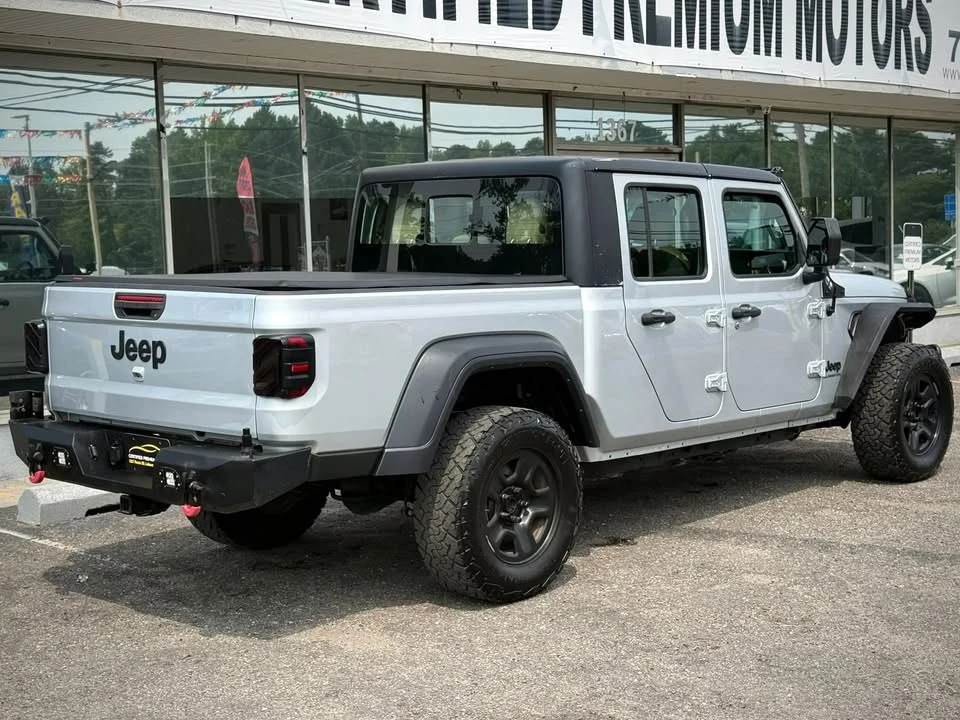 2022 Jeep JT Gladiator - Image 11 of 20