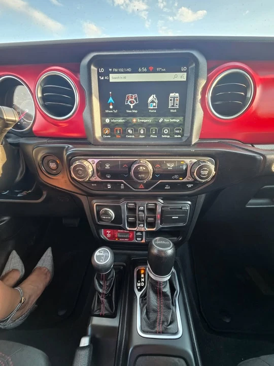 2022 Jeep JT Gladiator - Image 7 of 10