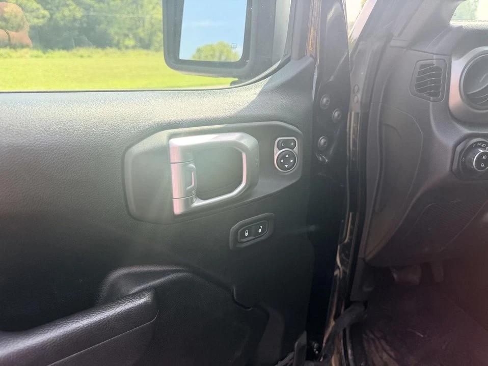 2022 Jeep JT Gladiator - Image 14 of 16