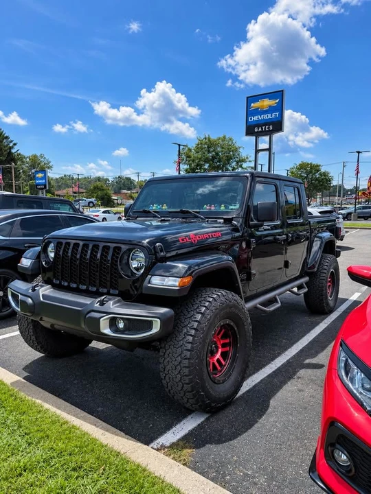 2022 Jeep JT Gladiator - Image 2 of 4