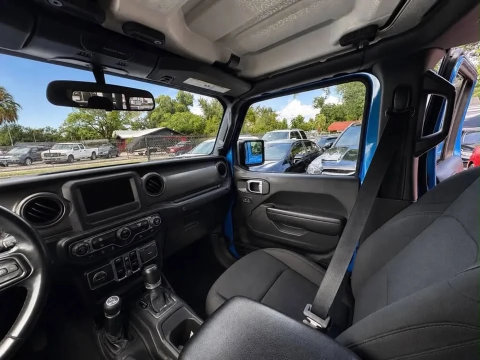 2022 Jeep JT Gladiator - Image 10 of 11
