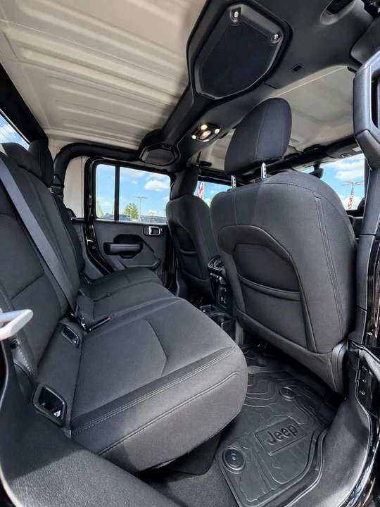 2022 Jeep JT Gladiator - Image 4 of 4