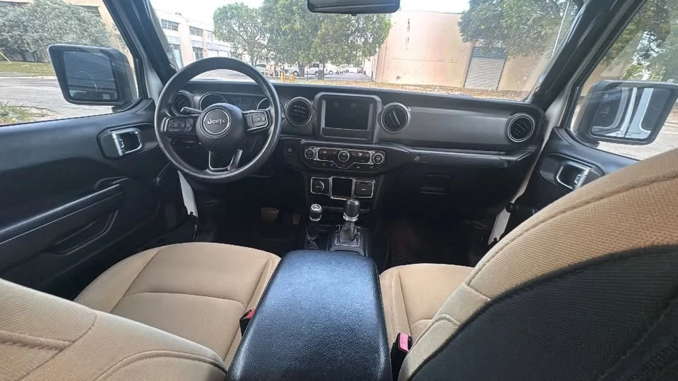 2022 Jeep JT Gladiator - Image 13 of 18