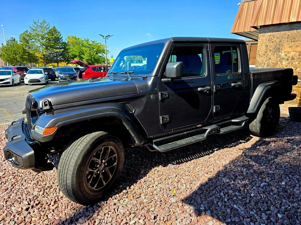 2022 Jeep JT Gladiator - Image 4 of 15