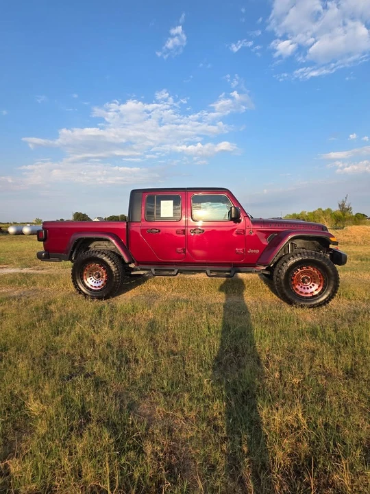 2022 Jeep JT Gladiator - Image 3 of 10