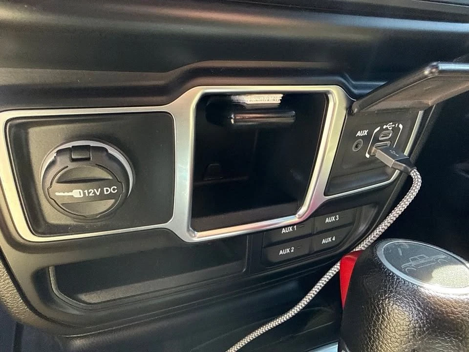 2022 Jeep JT Gladiator - Image 15 of 20