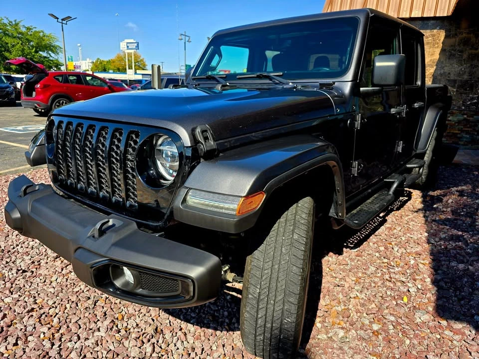 2022 Jeep JT Gladiator - Image 3 of 15