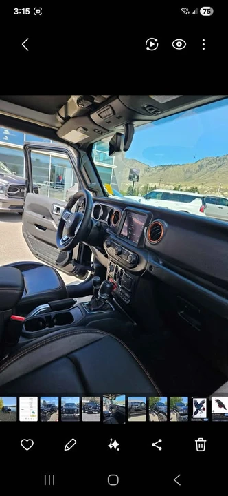 2022 Jeep JT Gladiator - Image 2 of 5