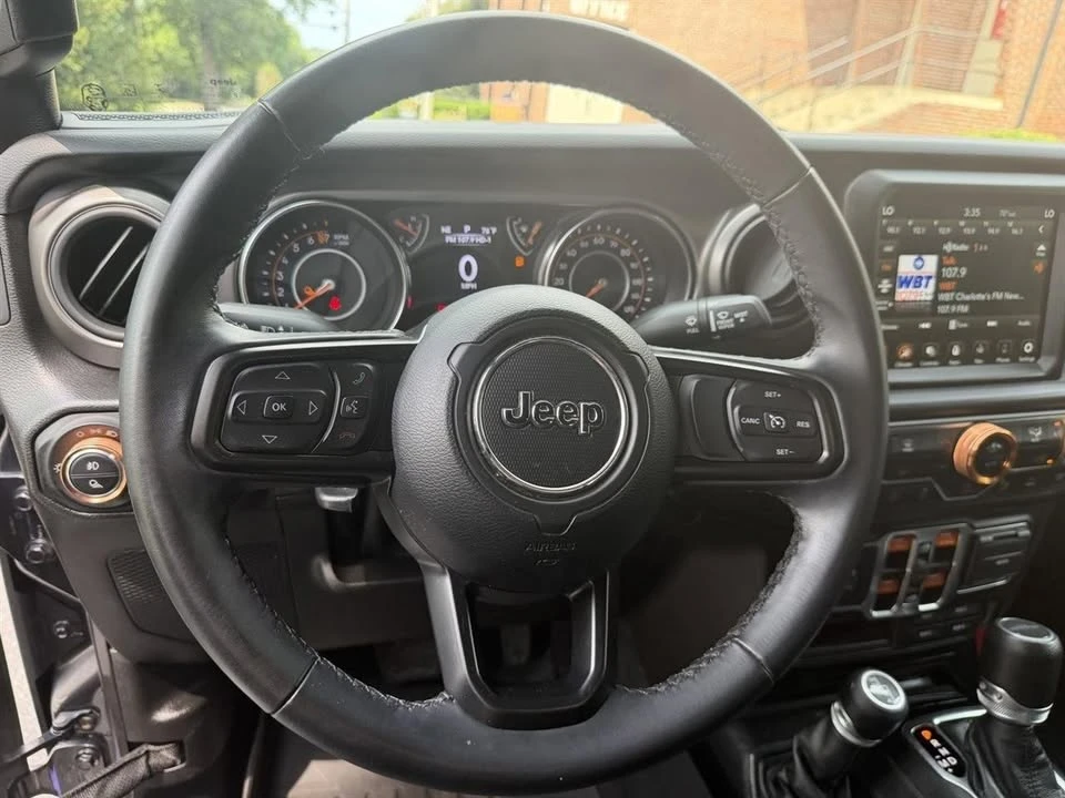 2022 Jeep JT Gladiator - Image 18 of 20