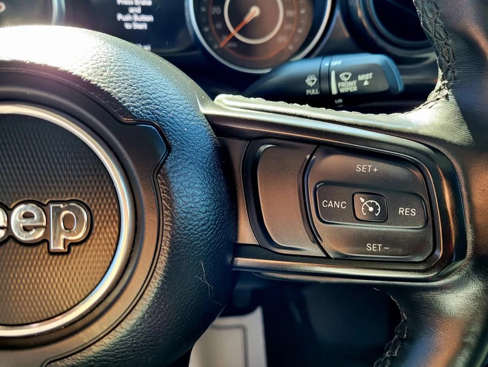 2022 Jeep JT Gladiator - Image 14 of 15